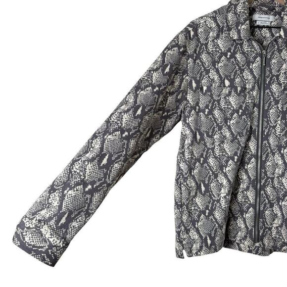 Urban Outfitters Snake Print Zip-Up Overshirt Jacket in Gray, Size Small - Picture 9 of 15